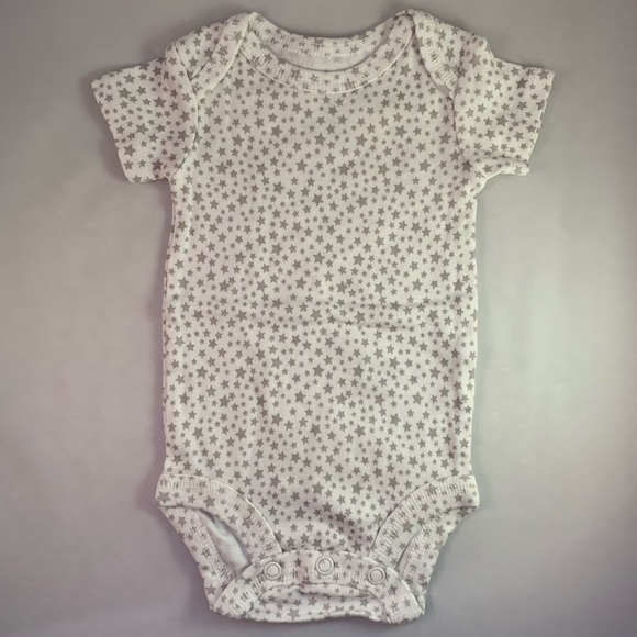 White & Gray Newborn Shortsleeved Onesies - Picture 4 of 6